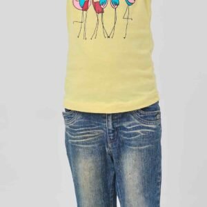 Girl wearing a light yellow flamingo LOVE graphic cotton T-shirt